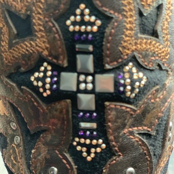 Corral Swarovski Gem and Metallic Studded Boot - Picture 5 of 8